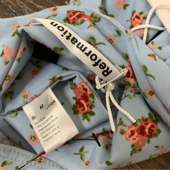 Reformation Womens blue floral Hermosa/ matador petunia bikini set M/L NEW - Picture 7 of 11
